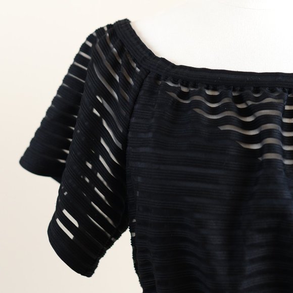 Tracy Reese Off-The-Shoulders Black Crop Top Size Small - Picture 8 of 13